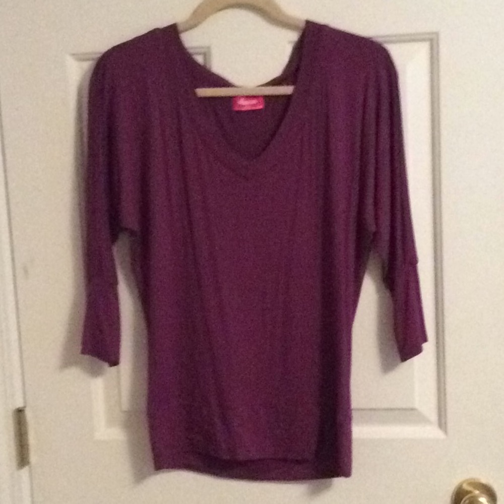 3/$30 T-shirt 3/4 length sleeve